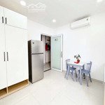 Studio full nội thất rất đẹp và có thang máy ngay chợ hạnh thông tây