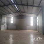 Cho thuê 4000m2 công ty + kho xưởngmặt tiềnnguyễn chí thanh - tân an