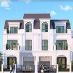 Bán Biệt Thự Hinode Royal Park 200M2 Giá Cắt Lỗ 8 Tỉ