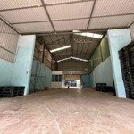 Cho thuê xưởngdiện tích300m2 đường container , có điện 3 pha, nước sạch