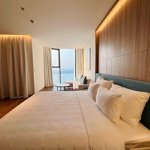 Cắt lỗ 300 triệu căn studio view biển a la carte hạ long bay, liên hệ ngay 0981186388