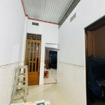 Bán nhà sổ riêng cln 5x18 gần trường cấp 2 tân phong giá 1,850 liên hệ: 0981988280