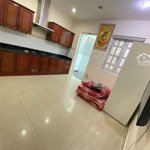 Phòng 30m2 đầy đủ nội thất tại đường phú thuận quận 7