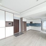 3 phòng ngủhappy residence 98m2, nội thất cơ bản, có ô đậu xe, bán nhanh 5.8 tỷ, lh xem nhà 0908448281