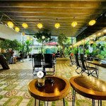 Chính chủ gửi bán nhanh lô đất góc 2 mặt tiền. ngang 10m đang cho thuê kinh doanh quán cafe.