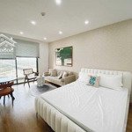 Cho thuê studio đẹp chỉ 12 triệu/th chung cư cao cấp vinhomes d''capitale trần duy hưng 0354755558