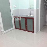 Còn *** 1 phòng q3 tolet riêng giá rẻ 3 triệu/tháng