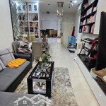 Cần bán gấp căn hộ chung cư sky center tân bình 80m2, 2pn, giá: 4.3 tỷ, lh: 0989 236 647 hoa