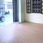 Nhà đẹp, 2 tầng, 70m2, 9 triệu, ở, kd mọi mô hình, kho, ăn uống, vp - ngõ ô tô, bạch mai - hai bà trưng