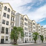 Cần bán nhà phố 453m2 giá gốc cdt tại vinhomes grand park!