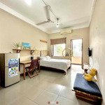 Căn hộ studio balcon full nội thất gần ngã tư nvt, cầu công lý q3