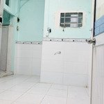 Phong sạch sẽ tolet rieng ngay sv hạnh giao lttổ( gan nhi đồng 1)