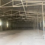 Cho thuê 1600m2 kho xưởng tại khu đô thị sài đồng - long biên xe cont vào tận kho, giá 75k/m2/tháng