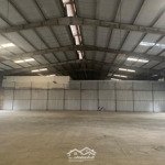 Cho thuê 900m2 kho xưởng khung zamil kcn tân quang đường xe cont ra vào 60 nghìn/m2/th, 0902132489