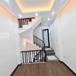 Bán nhà nguyễn sơn bồ đềdiện tích38m2 5 tầng nhỉnh 4tỷ