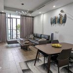 Chính chủ cần cho thuê căn hộ hoàng cầu skylinediện tích115m2, 3 ngủ full đồ view vườn hoa và hồ