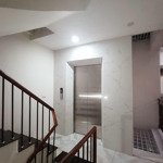 Cần tiền gấp căn hộ homestay đồng cổ quận tây hồ 78m2 x 7 tầng thang máy , mặt tiền khủng 10m