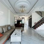 Cho thuê nhà 1 trệt 3 lầu, 120m2, 6 phòng ngủ, xây mới, 18 tr, sân ô tô, lữ gia, p9 thảo 0936162722