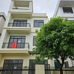 Cho Thuê Nhà Biệt Thự Kđt Xuân Phương Garden, Ngã Tư Trịnh Văn Bô Giao Đường 70, 145M2,Mặt Tiền8M, Ntl