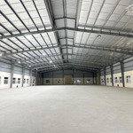 Cho thuê kho xưởng kcn hải sơn,dt: 2.200m2, giá: 180tr/tháng, long an