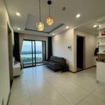 Căn hộ 2 phòng ngủ, 61 m2, view sông sài gòn đang trống nhận nhà ngay