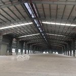 Cho thuê kho xưởng 3600m2 tại long biên - hà nội. đường xe cont