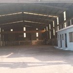 Cho thuê xưởng 1.300 m² mặt tiền dt743 dĩ an bd