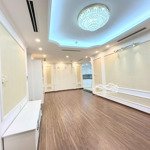 Chính chủ bán căn hộ chung cư diện tích 80m2 - 2 phòng ngủ - nhà đẹp - chung cư e3 vũ phạm hàm