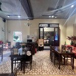 Nhà hàng, quán cafe,...mặt tiền nguyễn văn hưởng thảo điền hơn 100m2 - 1 trệt 1 lầu. giá: 83 triệu/th