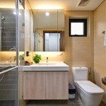 Vỡ nợ cần bán căn hộ hà đô quận 10 ,70m2 2pn-1wc