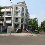 Nhà phố mặt tiền trục chính đường số 7 ngay nguyễn thị nhung, khu đô thị vạn phúc city