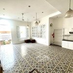 Cho thuê villa thảo điền 3pn giá thuê 45 triệu