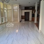 Cho thuê nhà 1 tầng diện tích 30m2 phố chùa láng. giá thỏa thuận / liên hệ: 0985411988