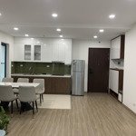 Cho thuê căn 2pn trang bị đầy đủ nội thất toà anland lake view giá 13,5 triệu/tháng