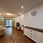 Cho thuê 3pn2vs 95m2, d''capitale giá 23 triệu/tháng, vào luôn, full đồ. liên hệ mr quyền 0918269777