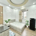 Cho thuê chdv full nội thất cửa sổ , khu vip phan xích long chỉ 4 triệu5