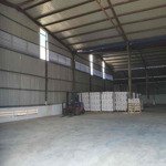 Cho thuê 700m2 mặt bằng/kho/xưởng đà lạt 25 triệu