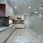 Cho thuê villa liên kề lương định của, p.an phú, quận 2: 7x20m, 3 lầu, 4 phòng, 4wc. giá 35 tr/th