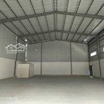 Cho thuê kho xưởng gần 700m2 đường phạm văn bạch, p15, quận tân bình