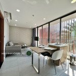 Chung cư 1 / 2 bedroom ban công gần q3 q1 bình thạnh sân bay