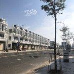 Sổ sẵn ,công chứng trong ngày- diện tích 100m2 - xây dựng 75m2 - diện tích sàn 234.1m2-