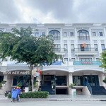 Chuyên bán nhà khu đông nam - royal - sulake - shophouse kđt vạn phúc city tp thủ đức