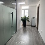 Tòa nhà siêu vip nguyễn thái bình quận 1 1800m2 sàn hầm 9 tầng chỉ 400tr/th