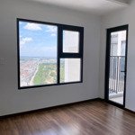 Cần bán căn hộ chung cư charm toà sapphire tầng trung diện tích 55m2 giá 1ty550