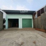 Cho thuê mặt bằng kho xưởng tổng diện tích 260m2 gần chohw nông sản tđ