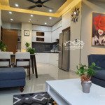 Bán nhanh căn hộ the park residence 2 phòng ngủgiá bán 1.750 tỷ full đồ. lh 093.654