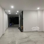 Cho thuê sàn văn phòng khu him lam giá bán 18 triệu,diện tích120m2 liên hệ: 0902895788