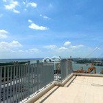 Chính chủ gửi bán penthouse 3pn, 2wc căn hộ luxgarden quận 7