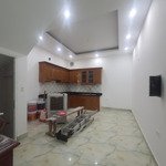 Bán nhà 3 tầng, 70m2 tại song phương, hoài đức