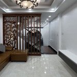 Bán nhà mặt tiền đường trần khắc chân, phường 15, phú nhuận.50m2.shr